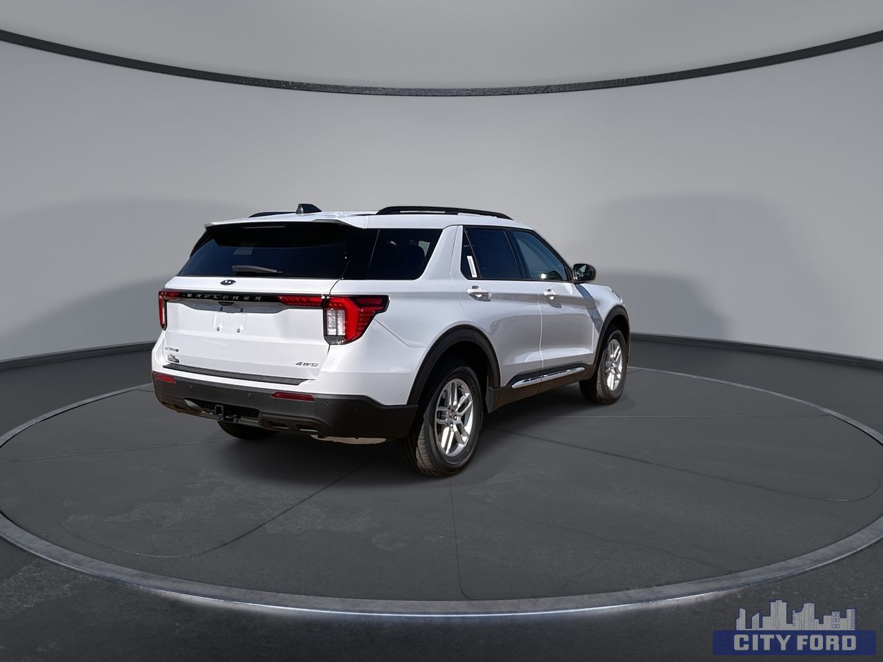 new 2025 Ford Explorer car, priced at $52,580