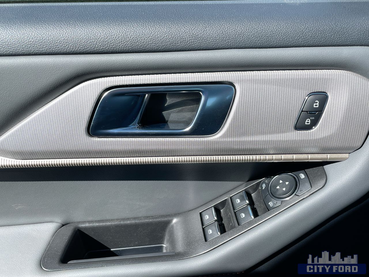 new 2025 Ford Explorer car, priced at $52,580