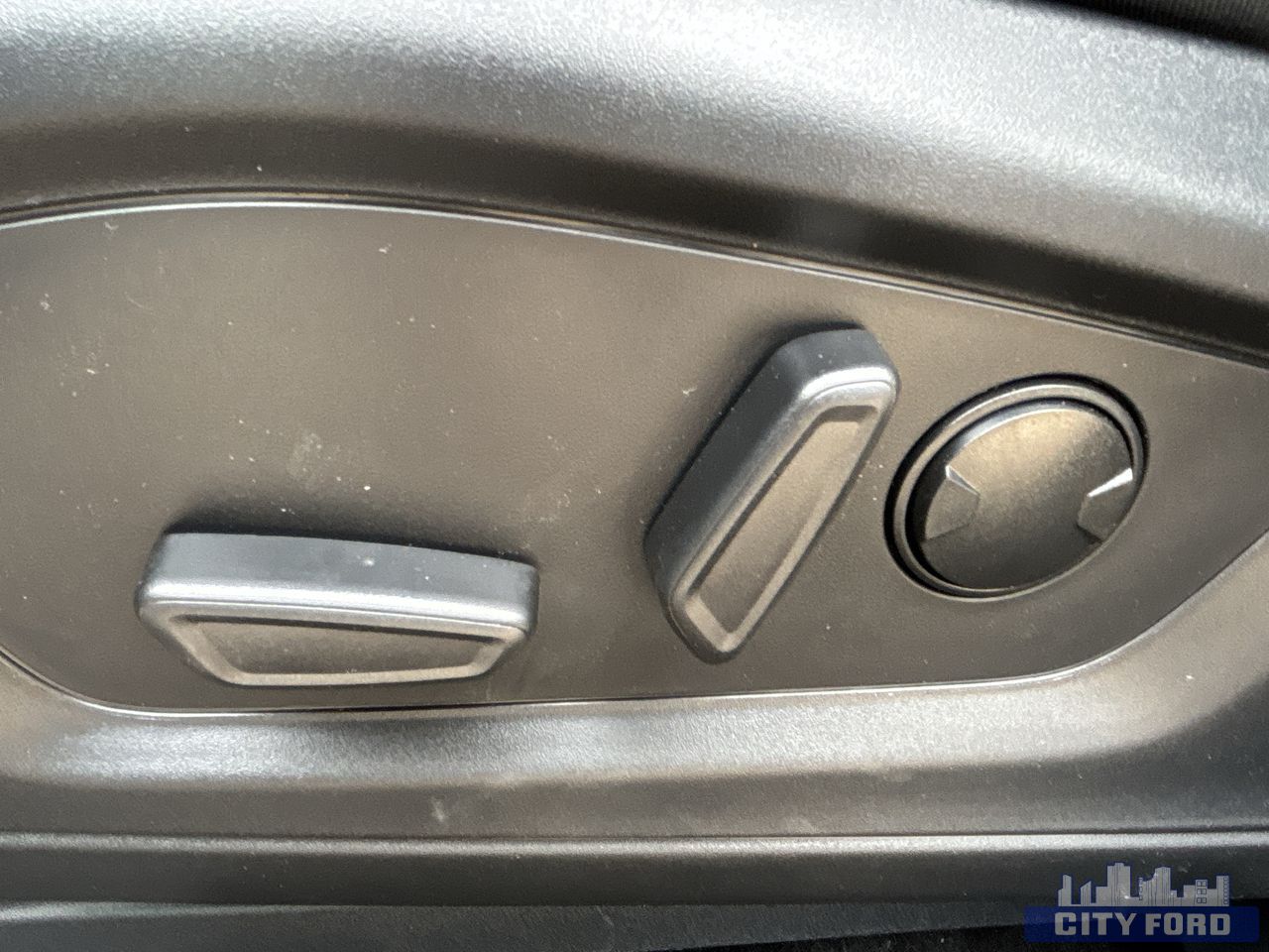 new 2025 Ford Explorer car, priced at $53,630
