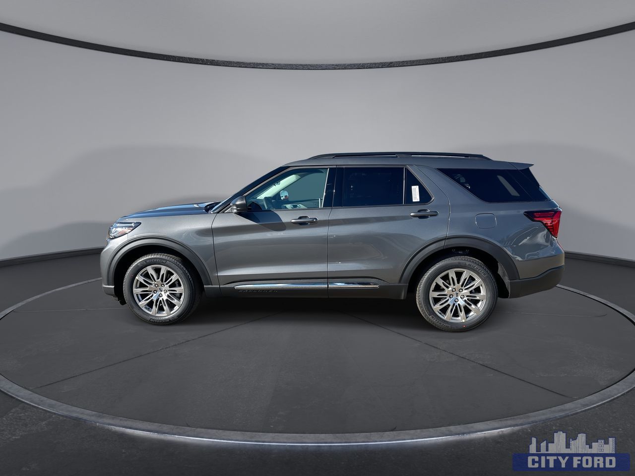 new 2025 Ford Explorer car, priced at $58,679