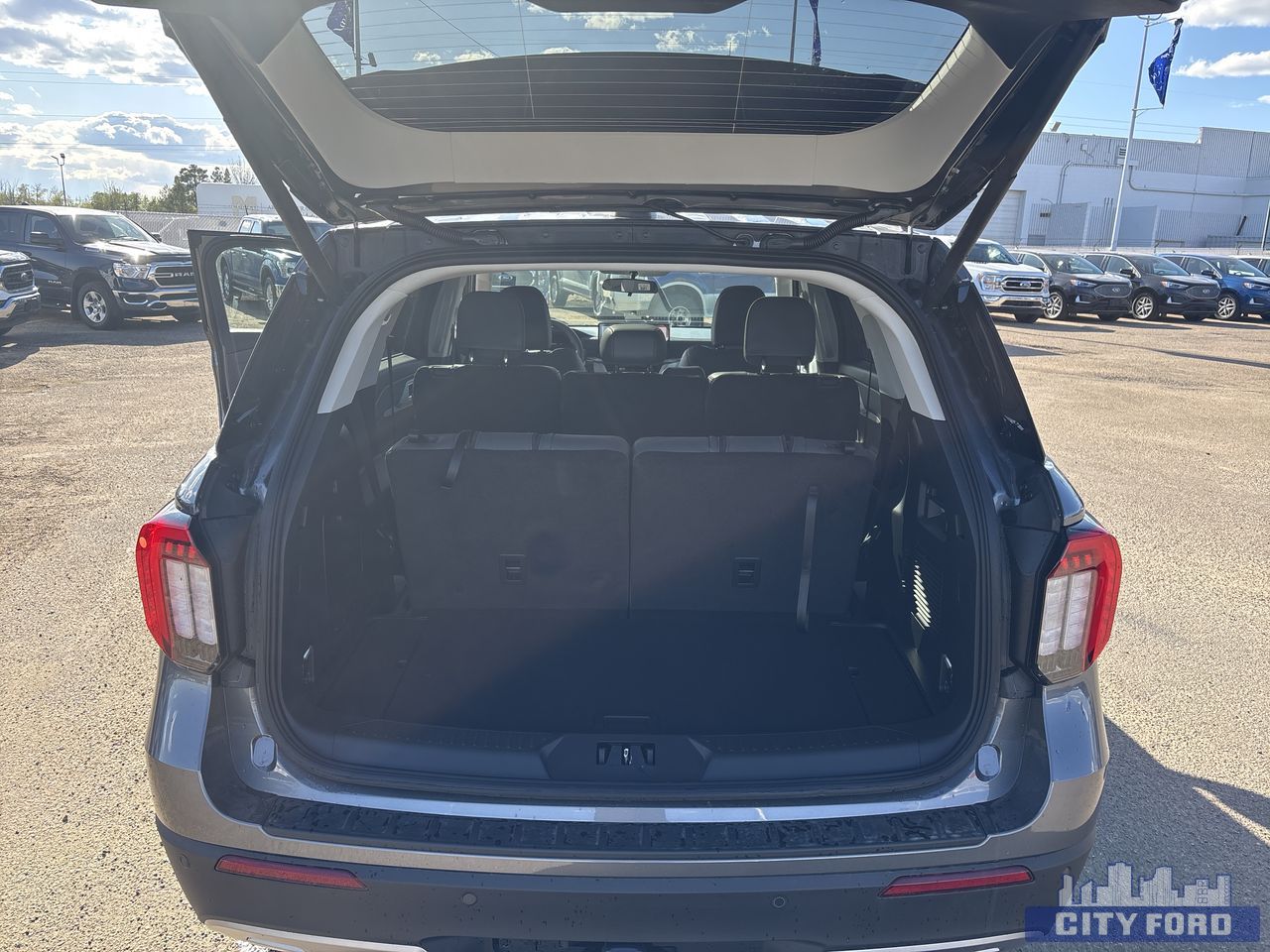 new 2025 Ford Explorer car, priced at $58,679