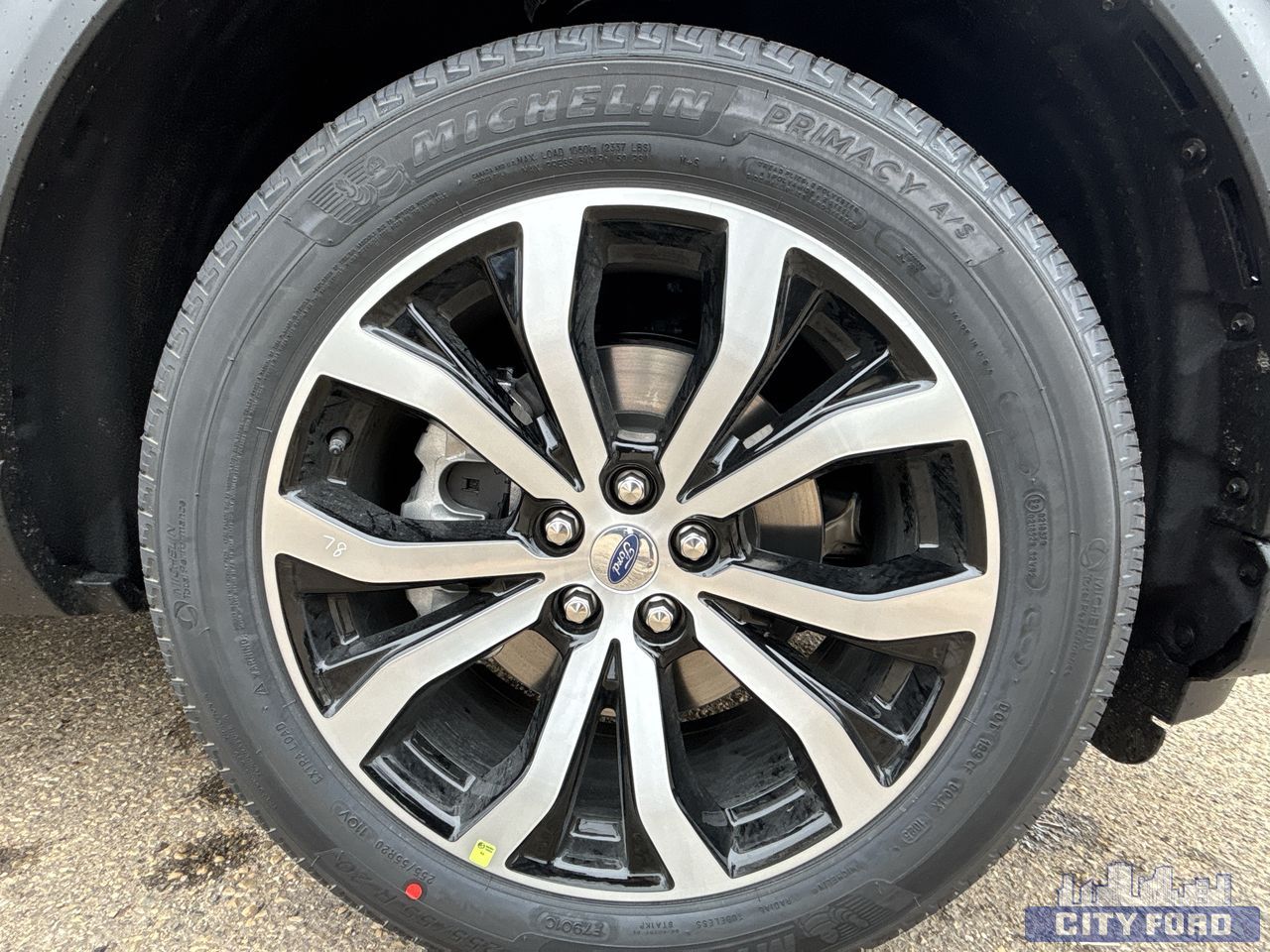 new 2025 Ford Explorer car, priced at $61,415