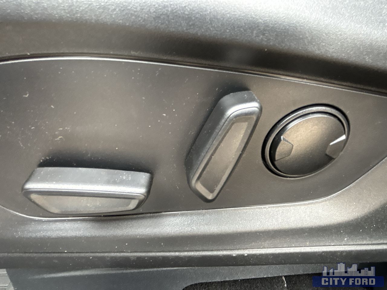 new 2025 Ford Explorer car, priced at $61,415