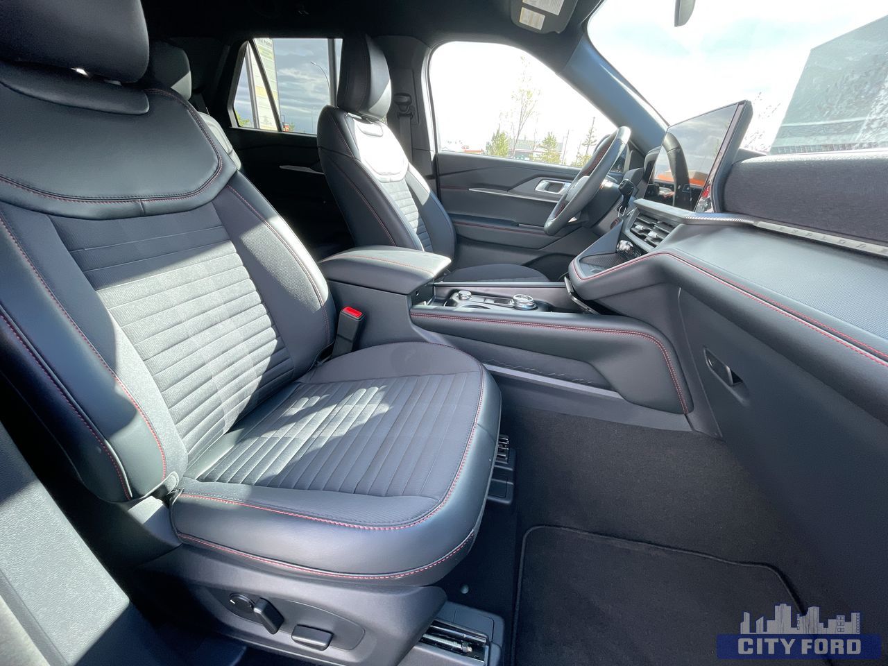 new 2025 Ford Explorer car, priced at $62,130