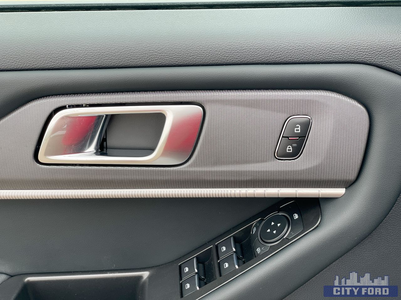 new 2025 Ford Explorer car, priced at $59,880