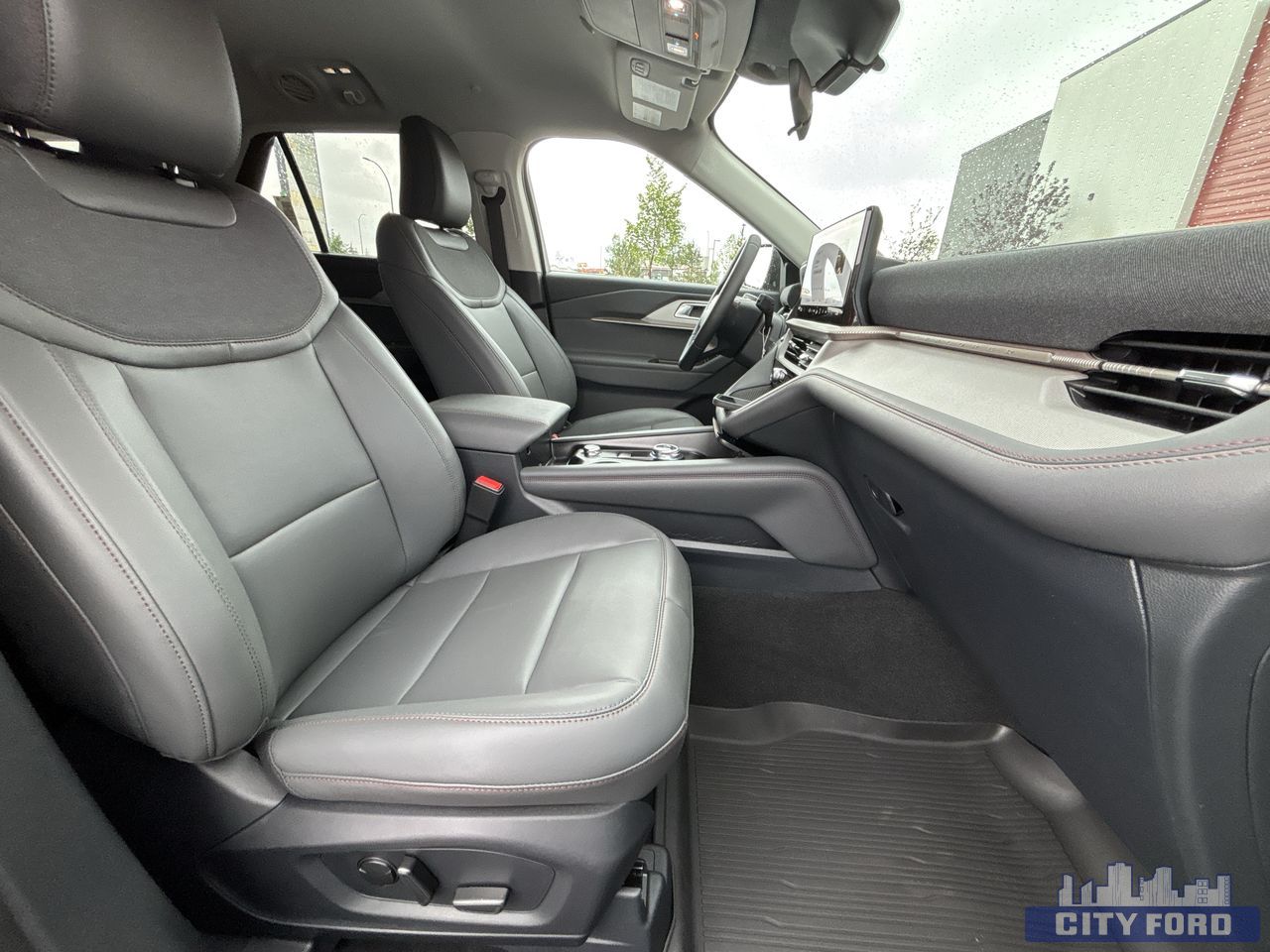 new 2025 Ford Explorer car, priced at $57,265