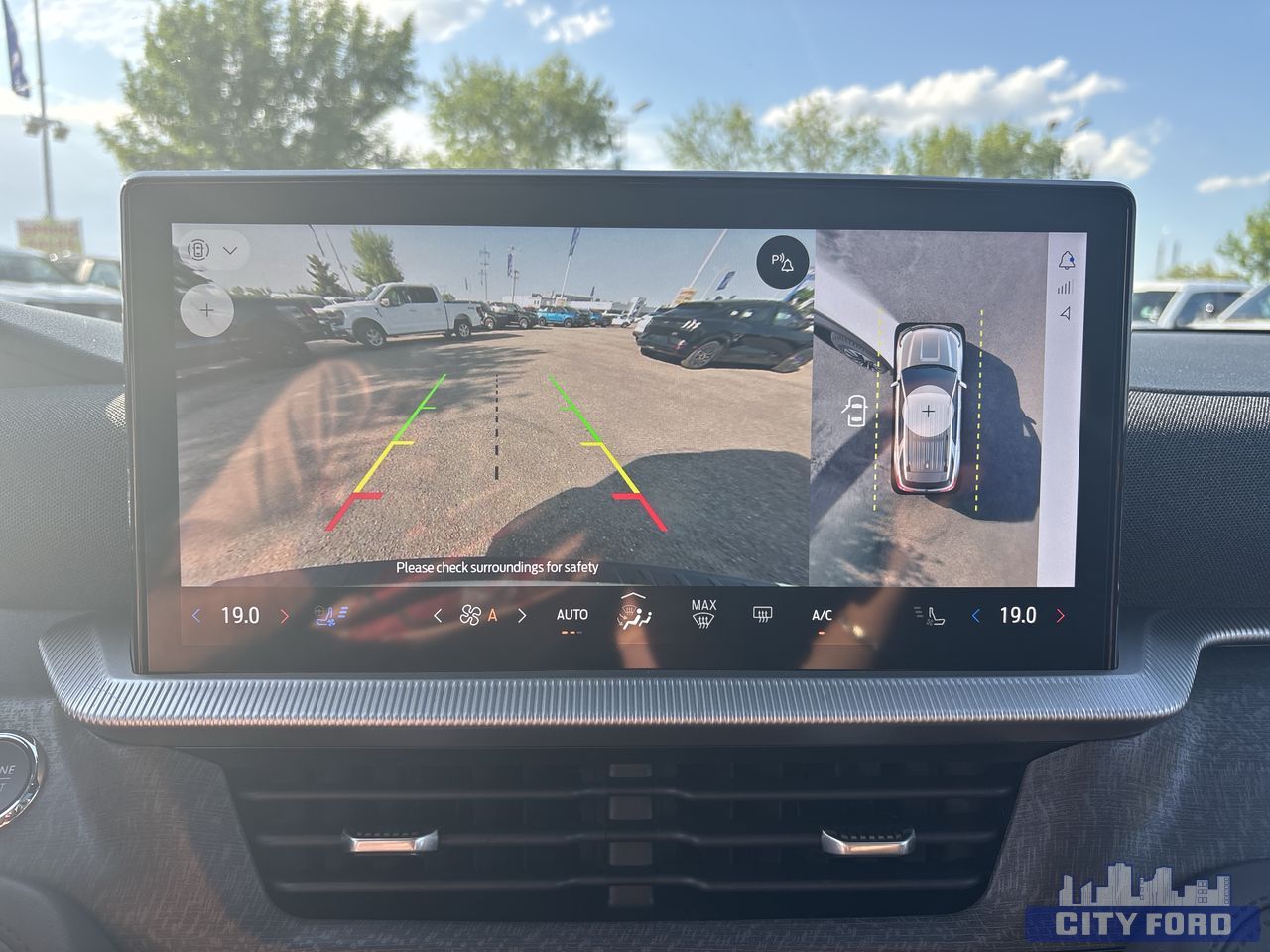new 2025 Ford Explorer car, priced at $67,115
