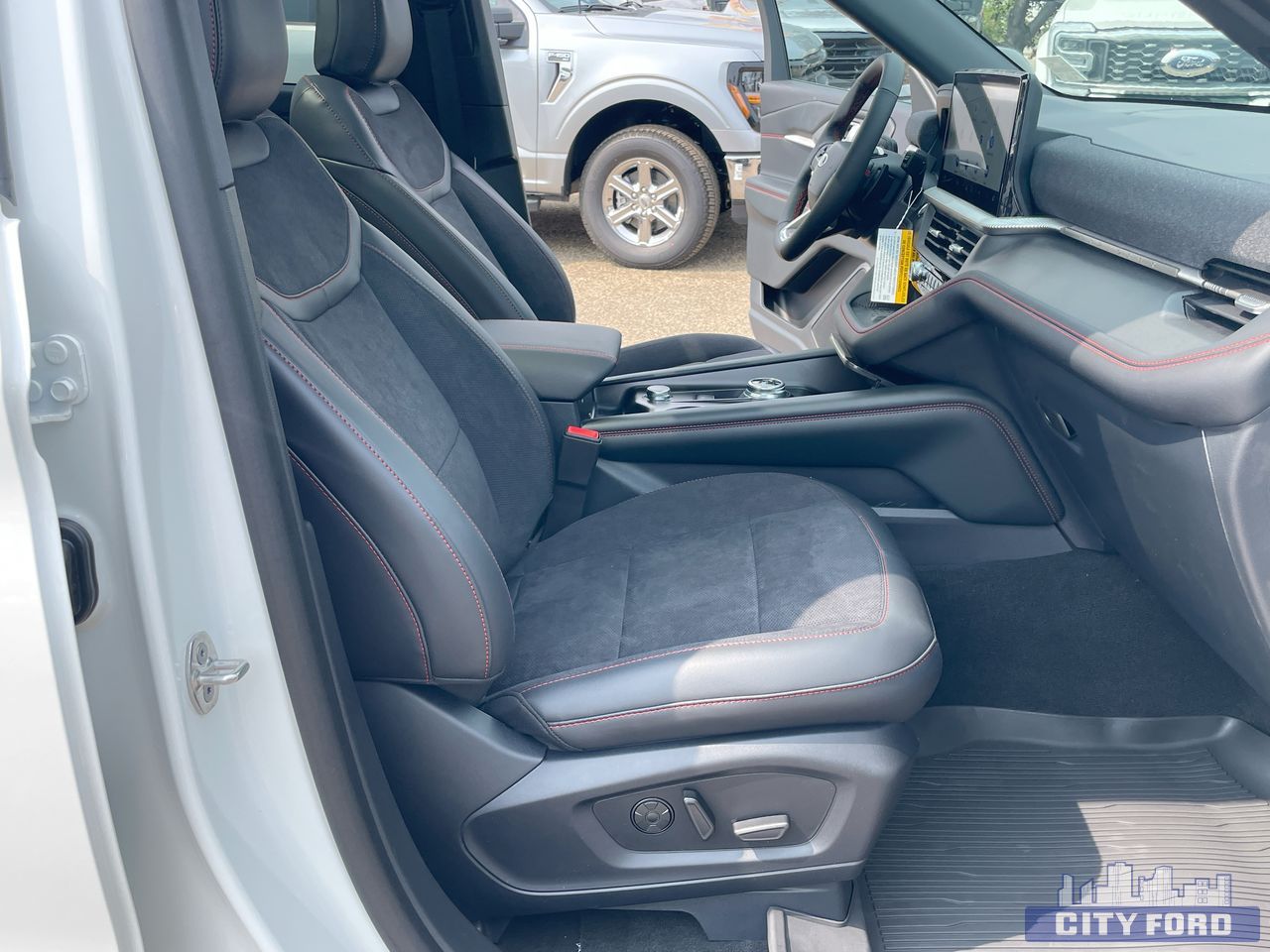 new 2025 Ford Explorer car, priced at $73,120