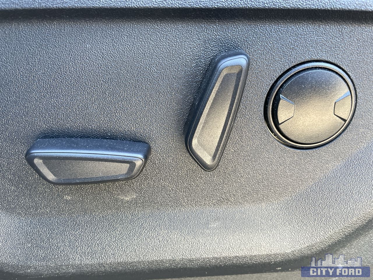 new 2025 Ford F-150 car, priced at $61,734