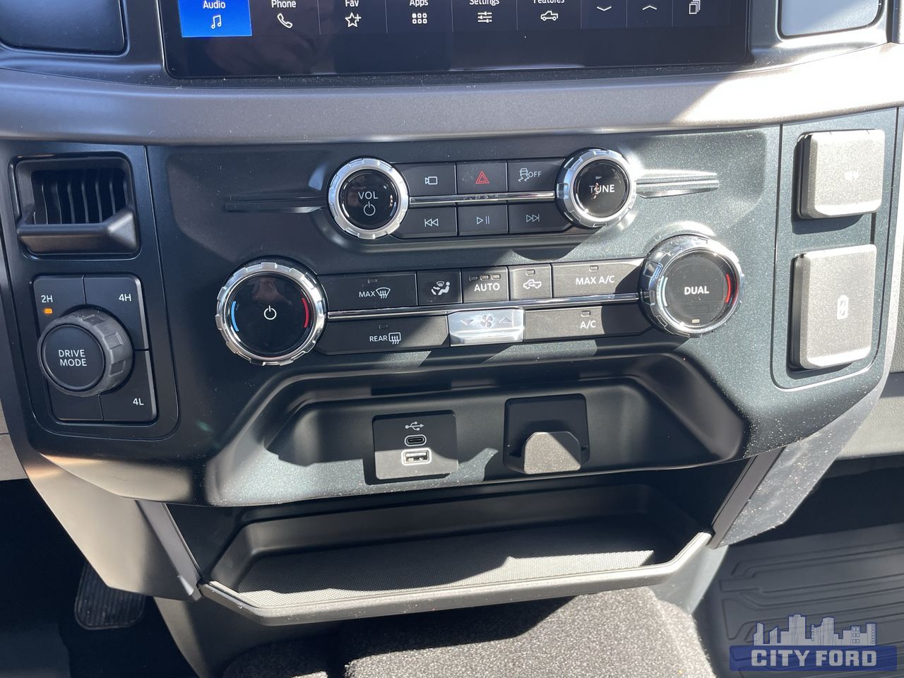 new 2025 Ford F-150 car, priced at $60,669