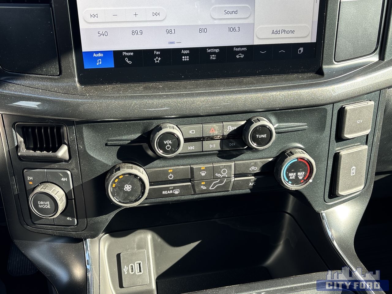 new 2025 Ford F-150 car, priced at $58,634