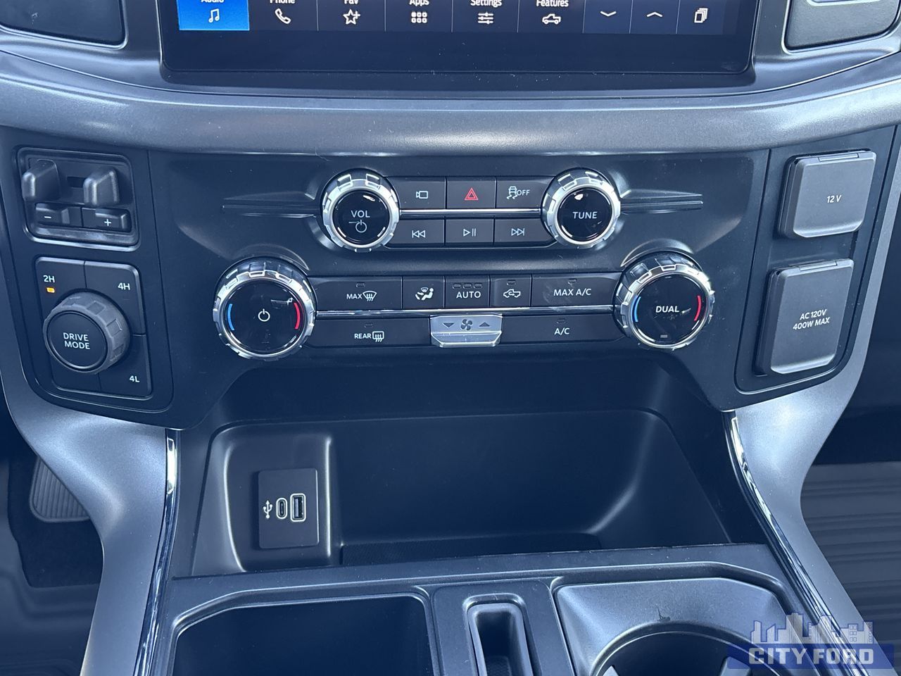 new 2025 Ford F-150 car, priced at $60,044