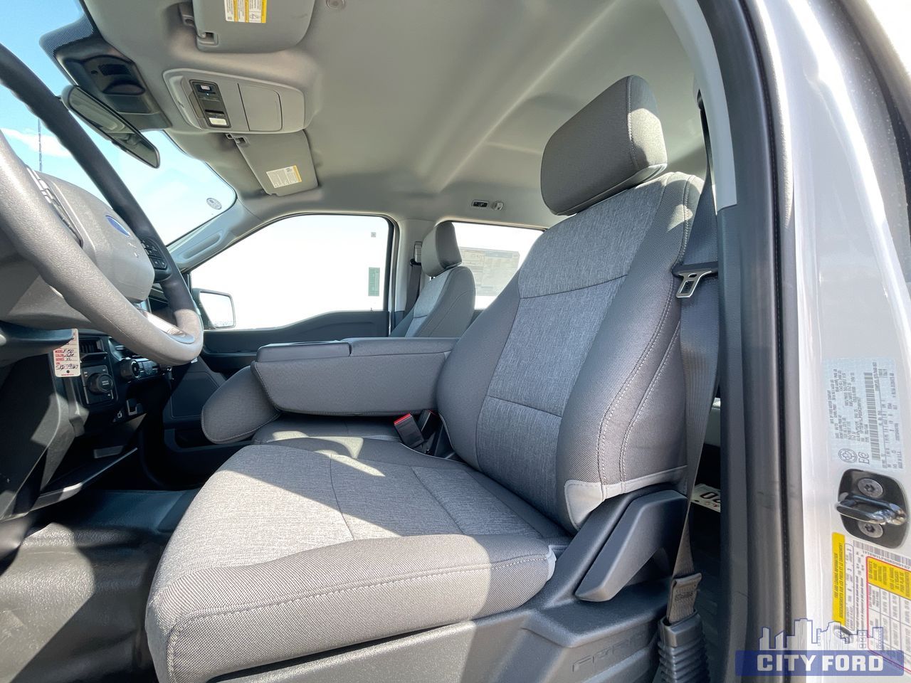 new 2025 Ford F-150 car, priced at $60,024