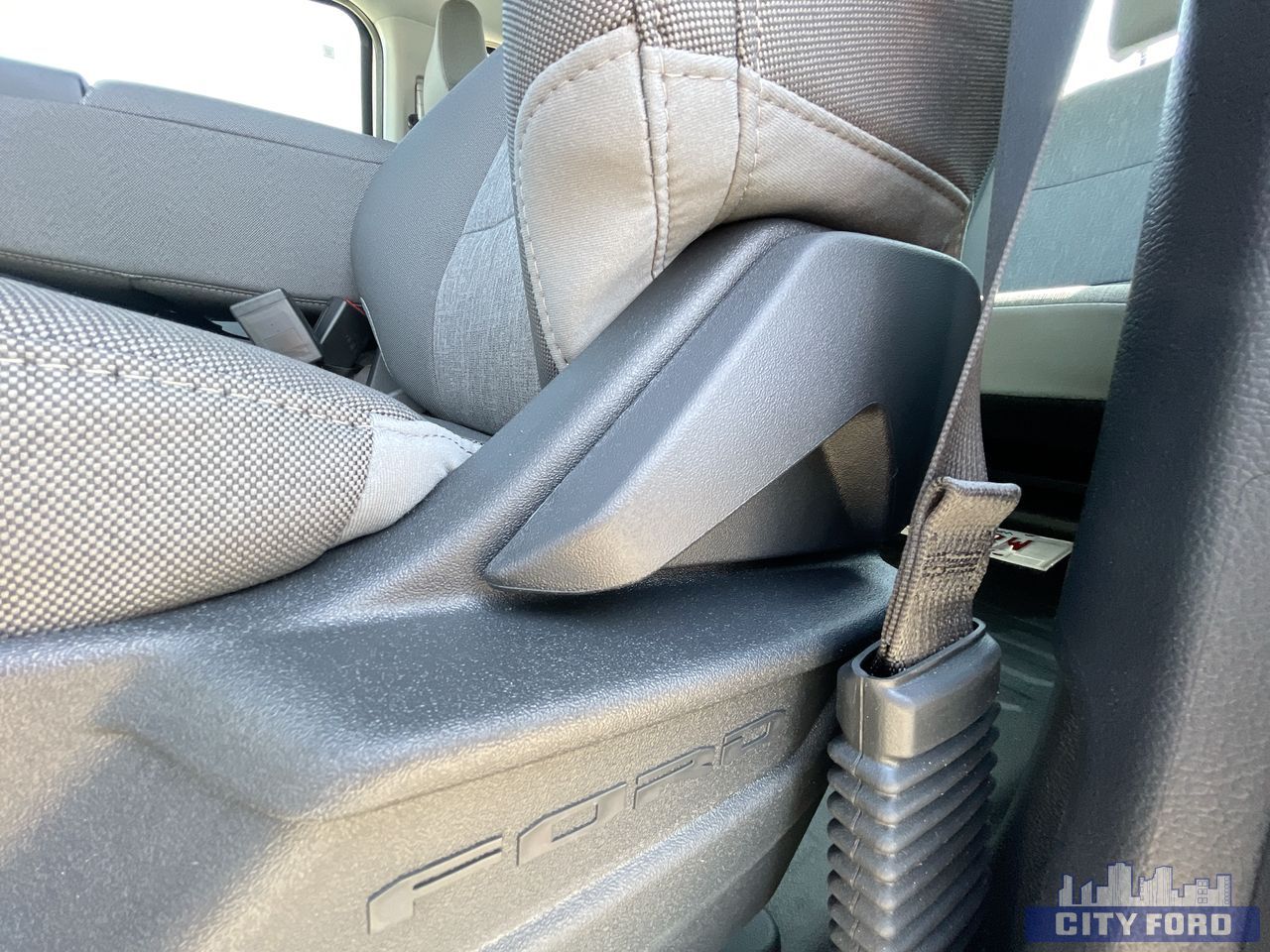 new 2025 Ford F-150 car, priced at $60,024