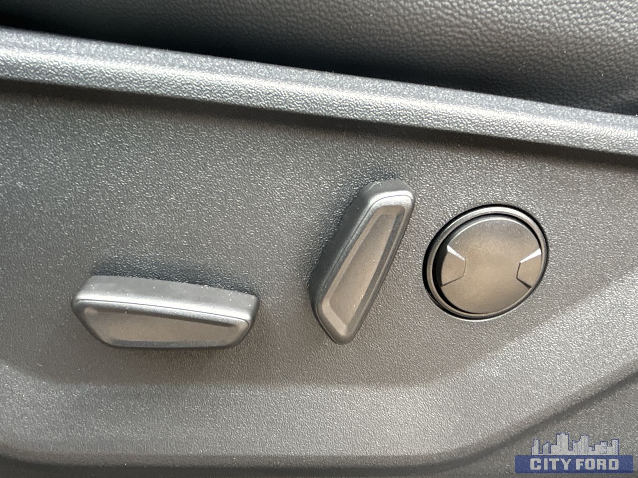 new 2025 Ford F-150 car, priced at $77,114