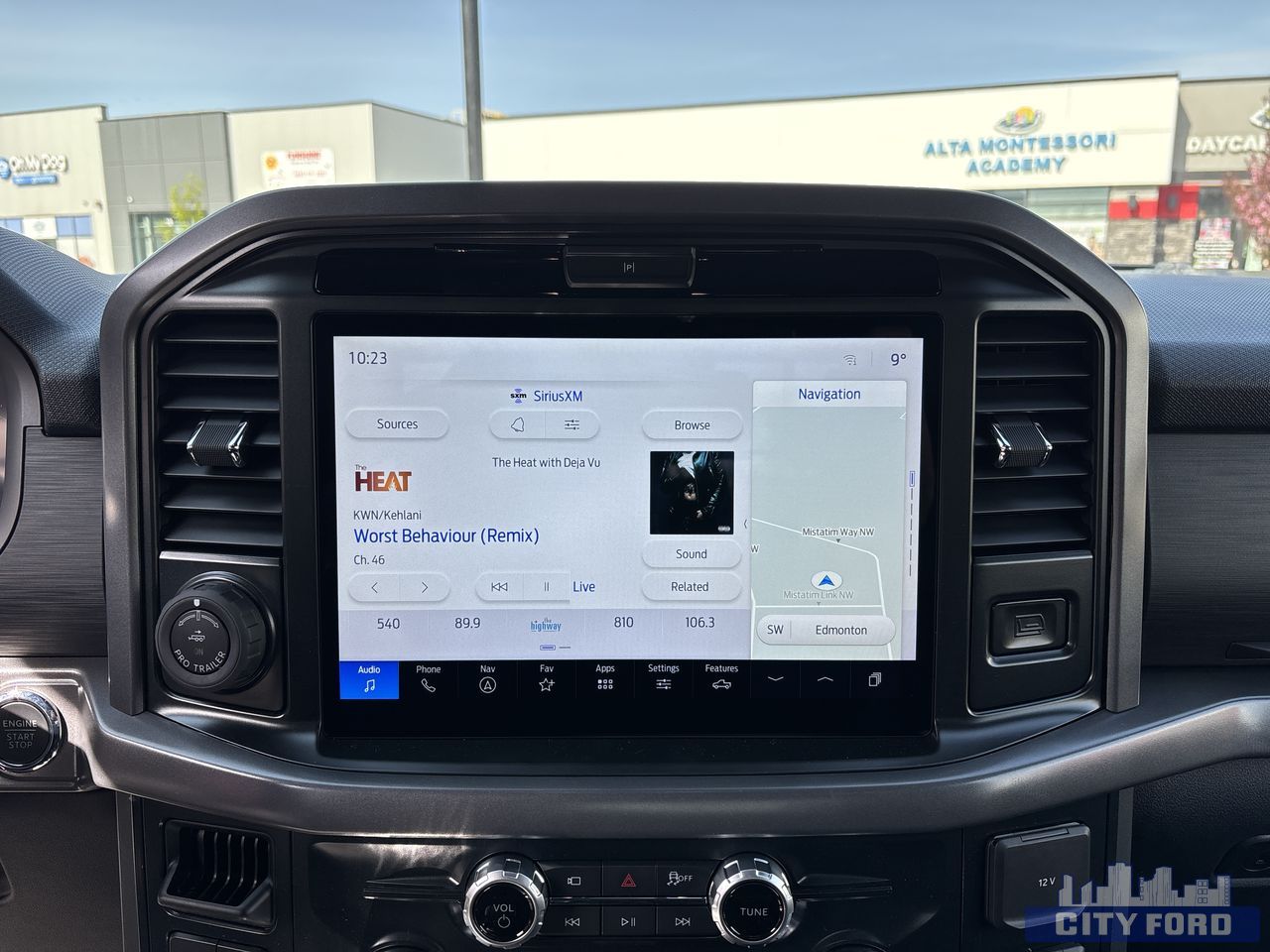 new 2025 Ford F-150 car, priced at $69,754