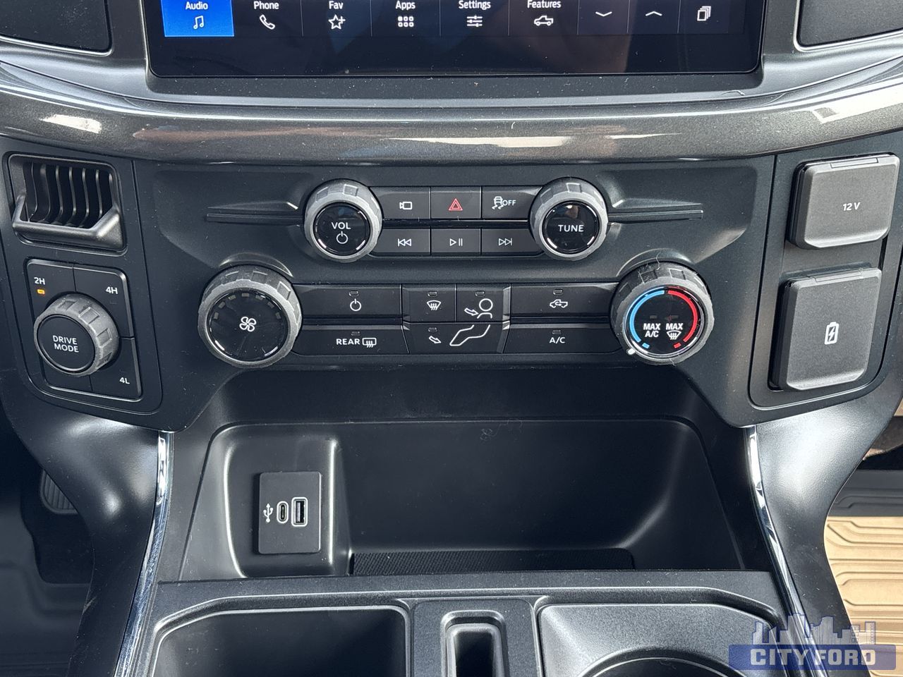 new 2025 Ford F-150 car, priced at $62,334