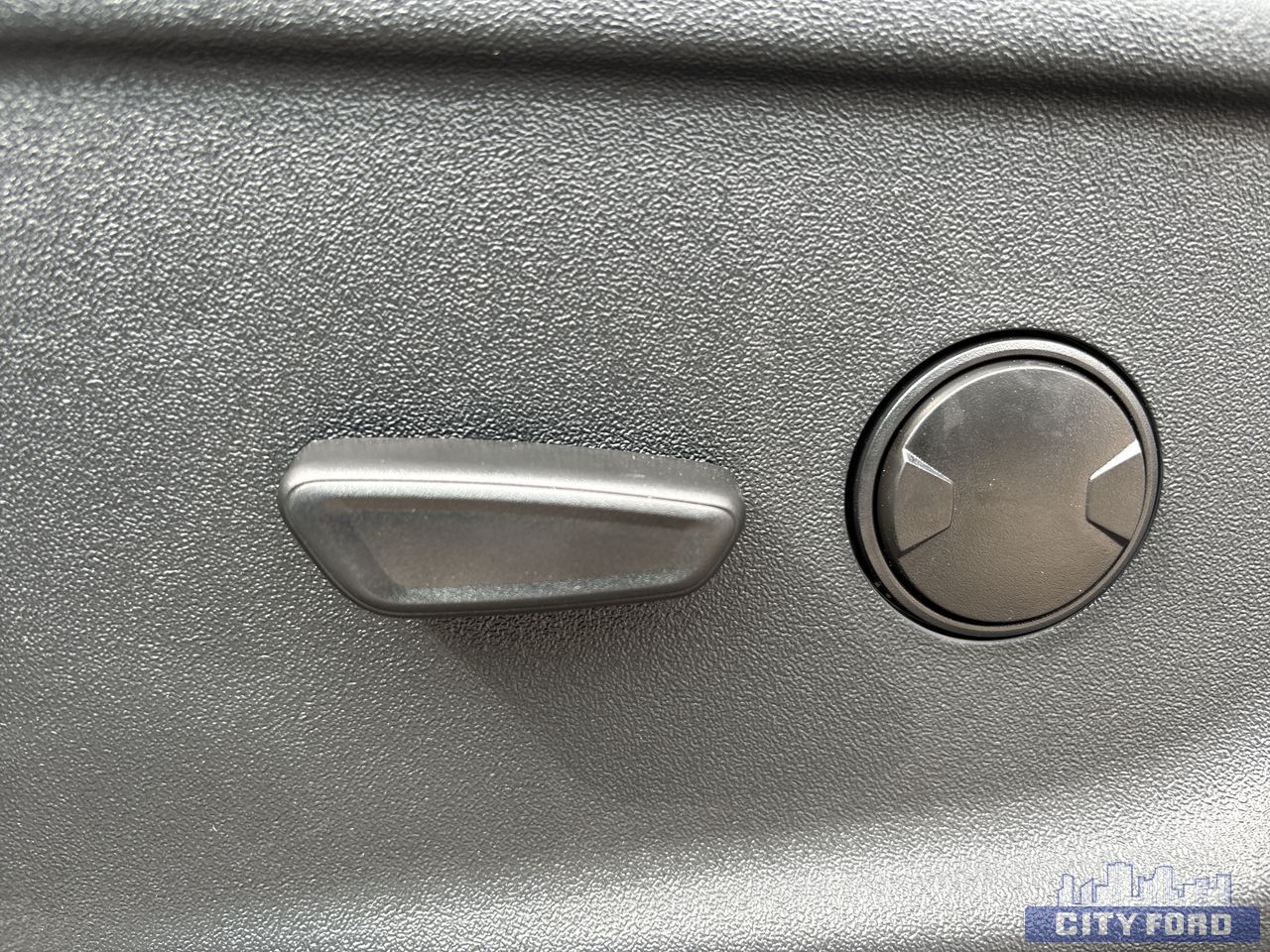 new 2025 Ford F-150 car, priced at $58,399
