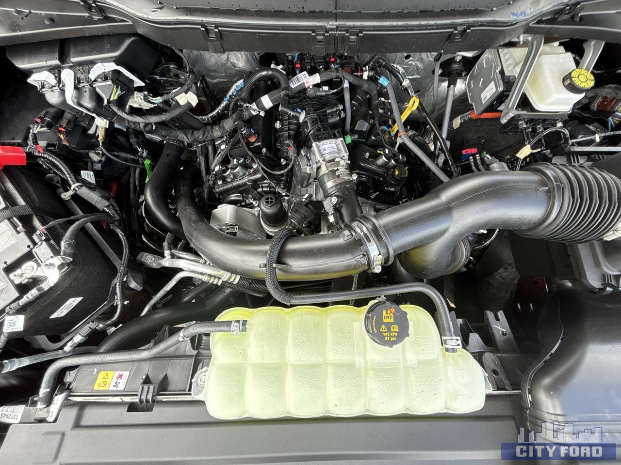 new 2025 Ford F-150 car, priced at $60,044