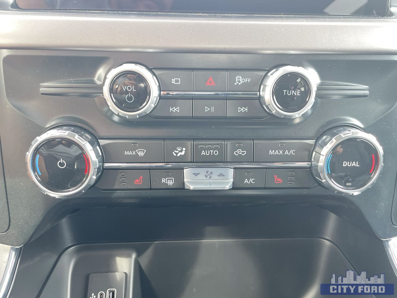 new 2025 Ford F-150 Lightning car, priced at $68,459