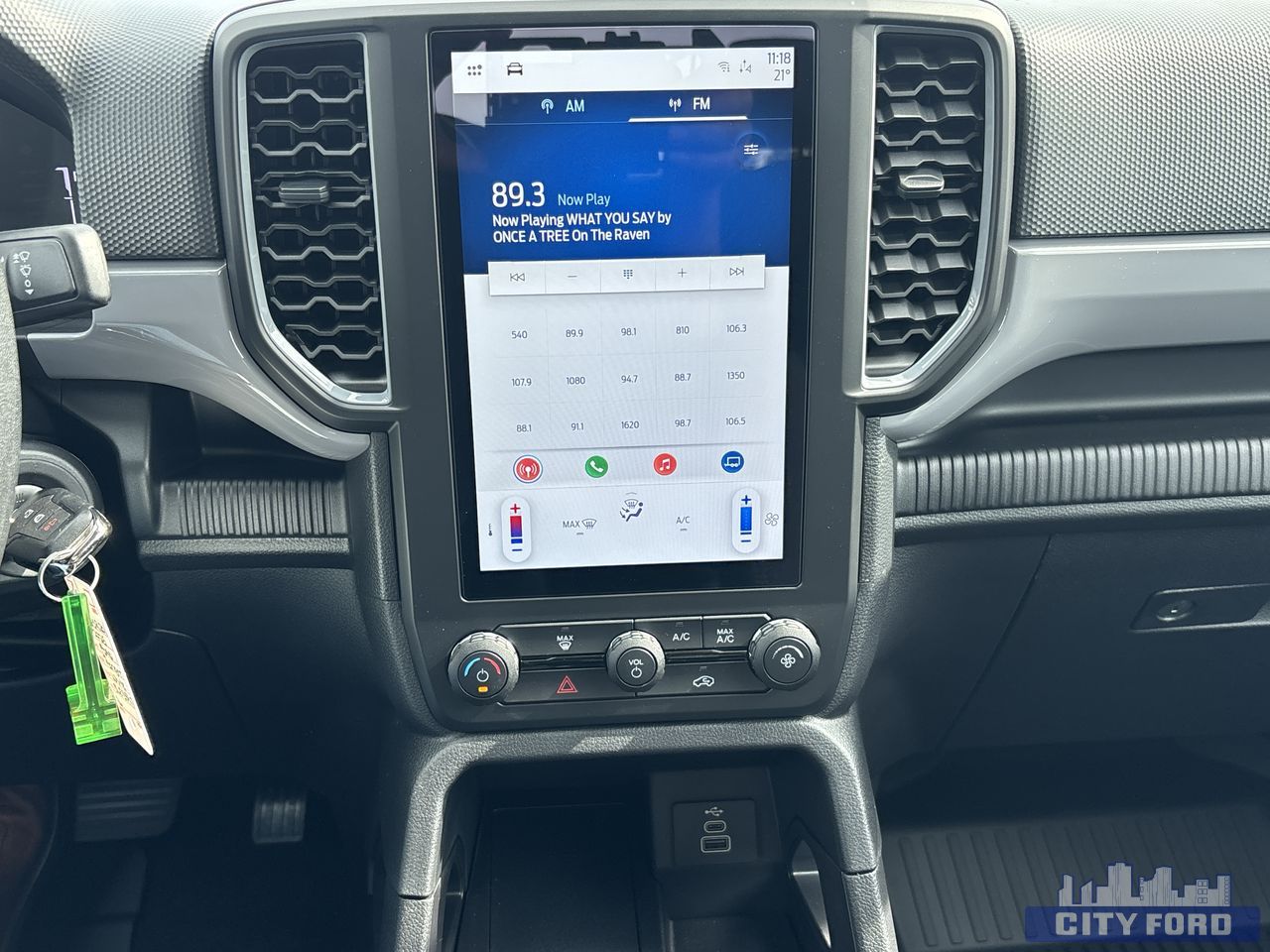 new 2025 Ford Ranger car, priced at $43,957