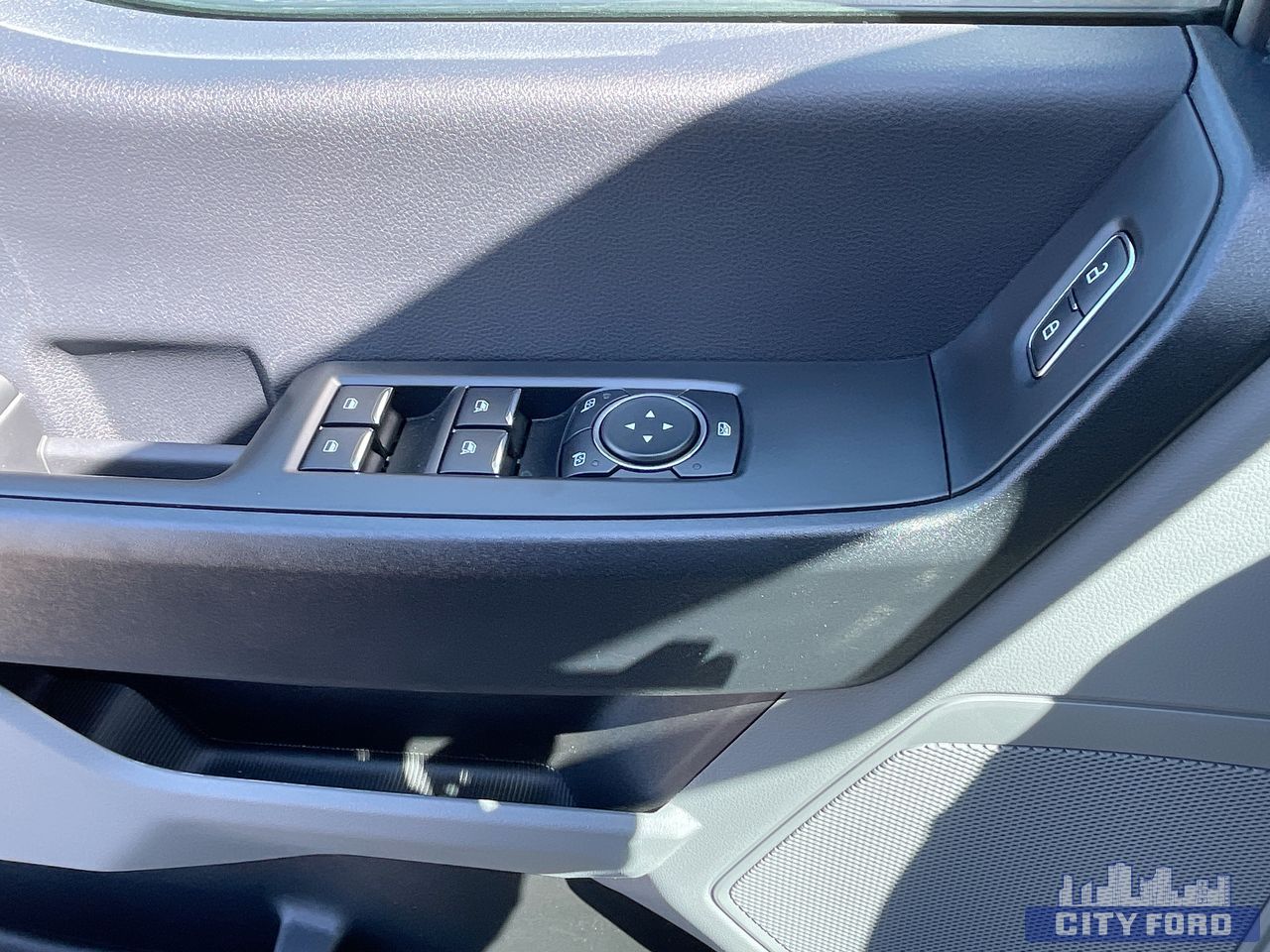 new 2025 Ford Super Duty F-250 SRW car, priced at $73,364