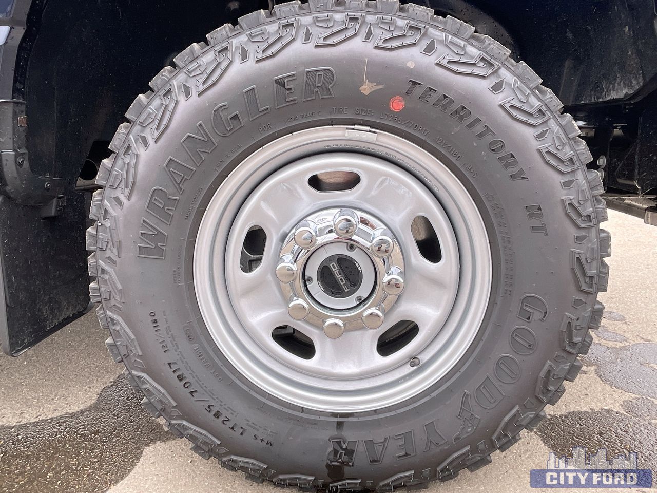 new 2025 Ford Super Duty F-250 SRW car, priced at $79,769