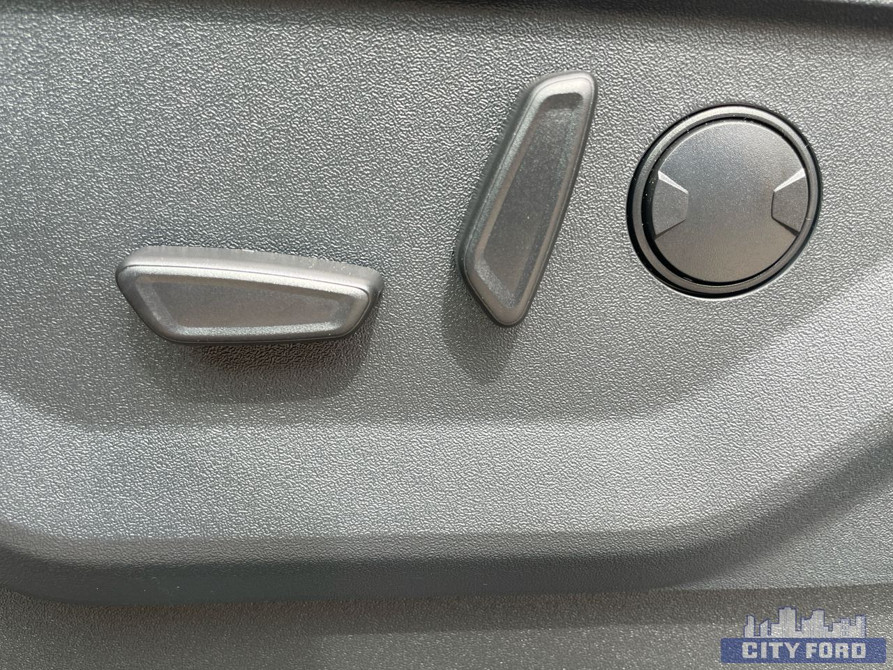 new 2025 Ford Super Duty F-250 SRW car, priced at $100,379