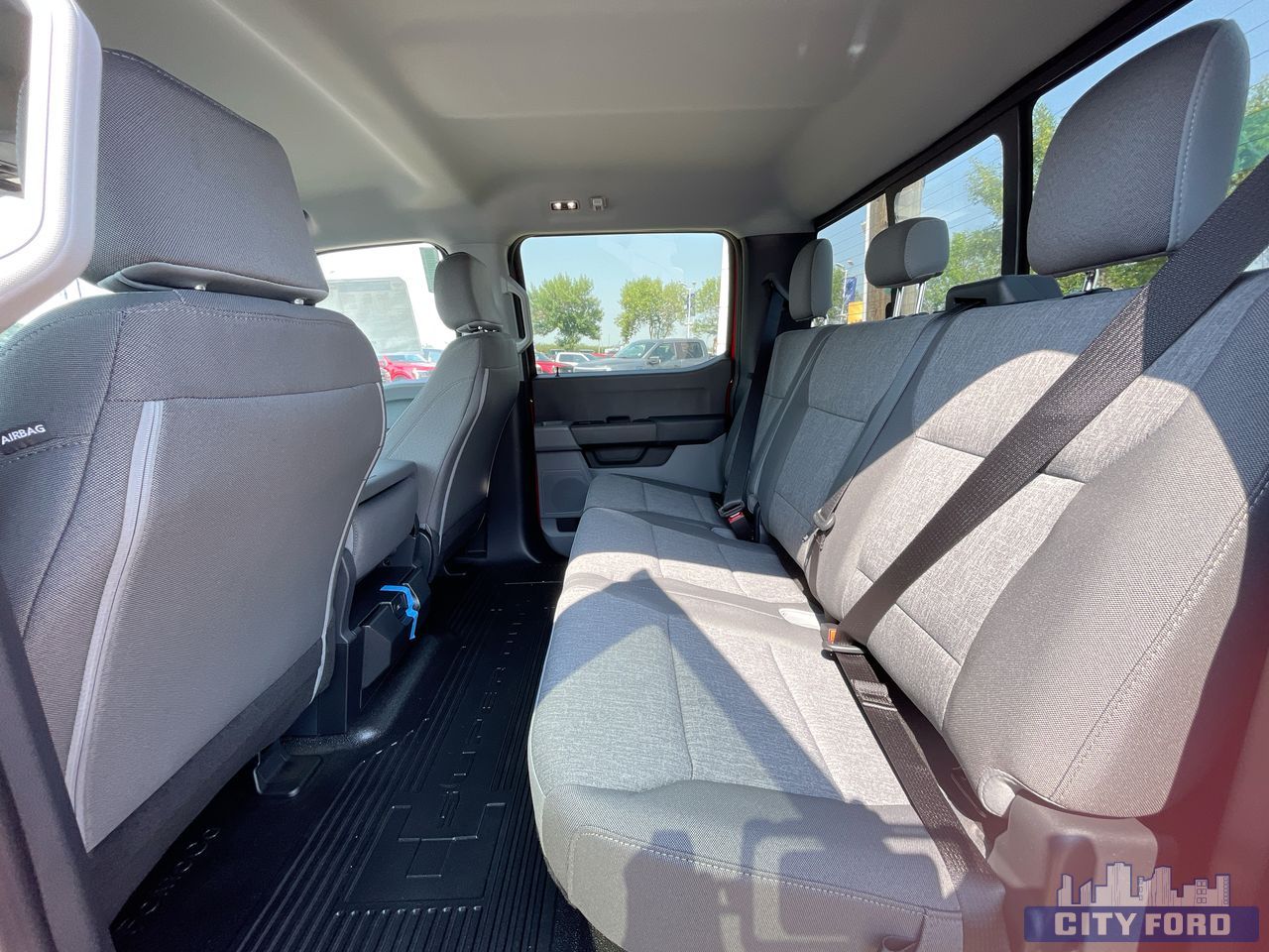 new 2025 Ford Super Duty F-250 SRW car, priced at $77,669