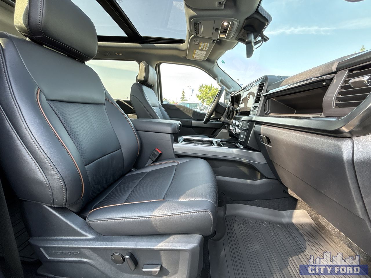 new 2025 Ford Super Duty F-350 DRW car, priced at $106,644