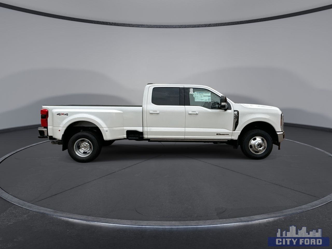 new 2025 Ford Super Duty F-350 DRW car, priced at $115,644
