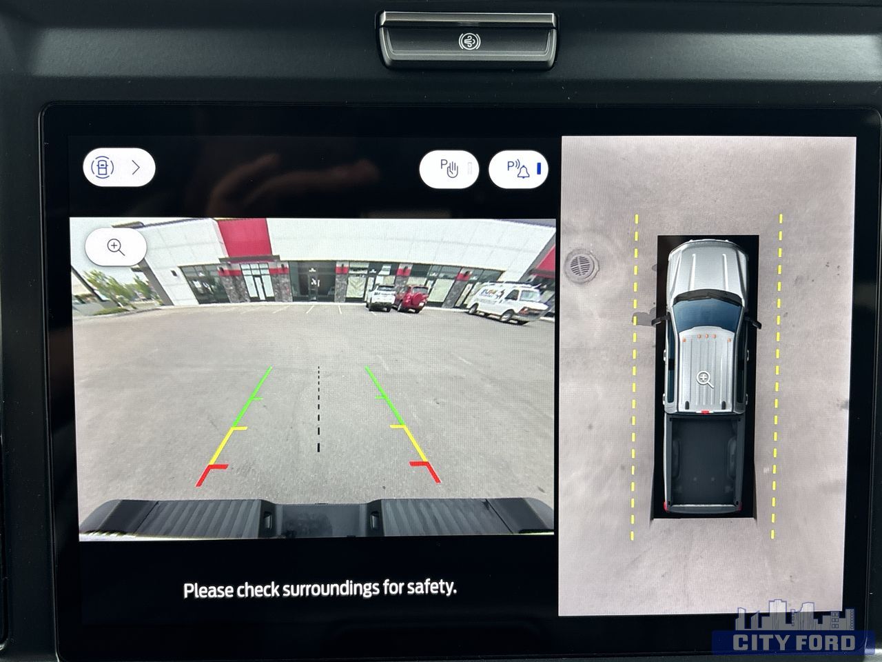 new 2025 Ford Super Duty F-350 DRW car, priced at $115,644