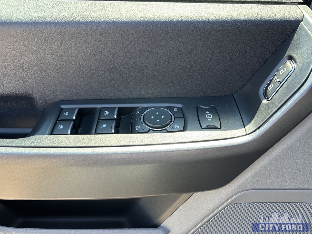 new 2025 Ford Super Duty F-350 SRW car, priced at $88,890