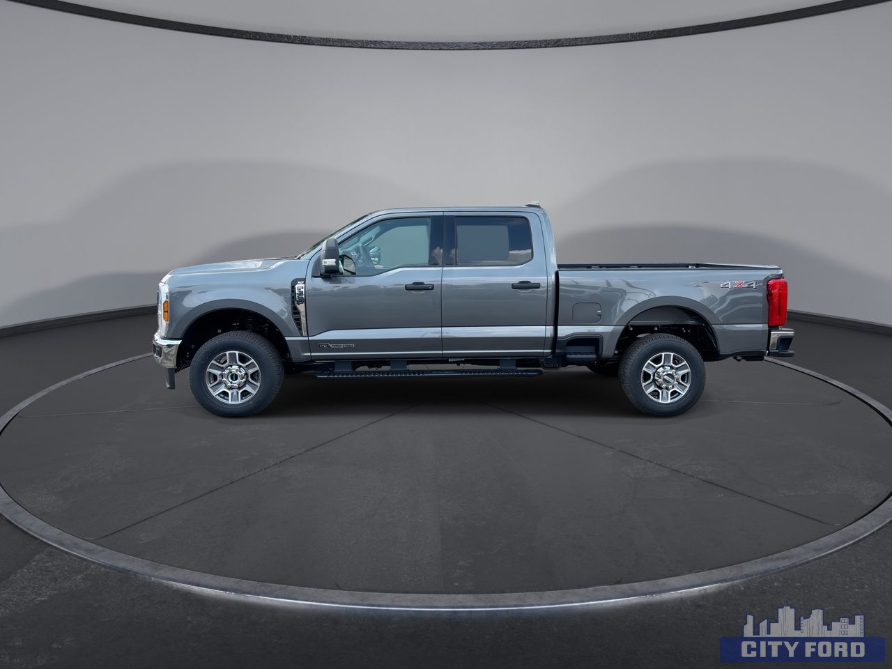 new 2025 Ford Super Duty F-350 SRW car, priced at $88,290
