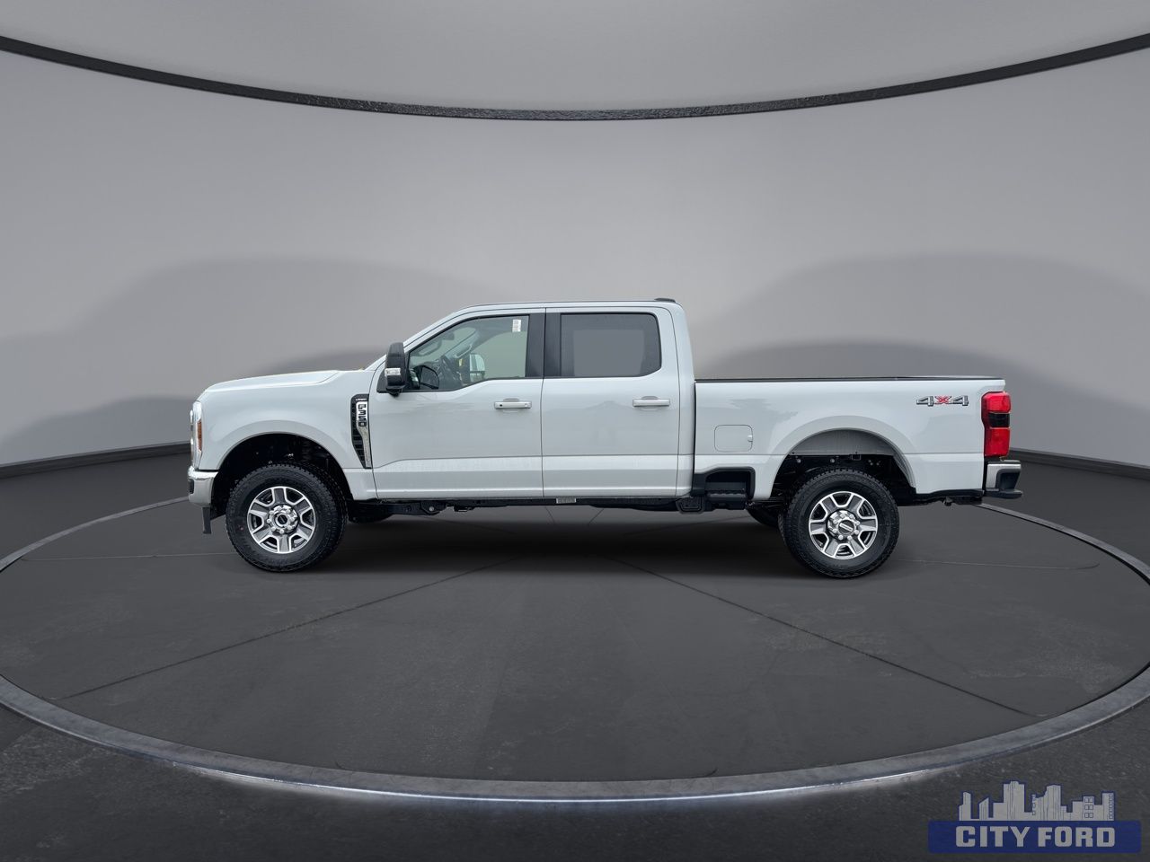 new 2025 Ford Super Duty F-350 SRW car, priced at $90,235