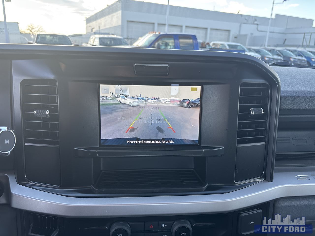 new 2025 Ford Super Duty F-350 SRW car, priced at $77,989