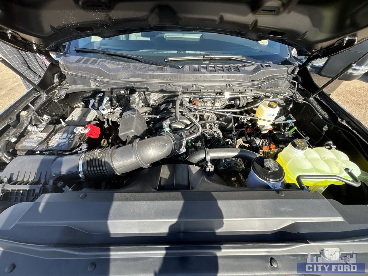 new 2025 Ford Super Duty F-350 SRW car, priced at $77,989