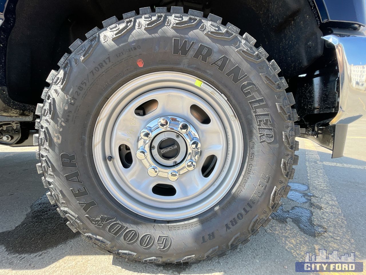 new 2025 Ford Super Duty F-350 SRW car, priced at $78,814