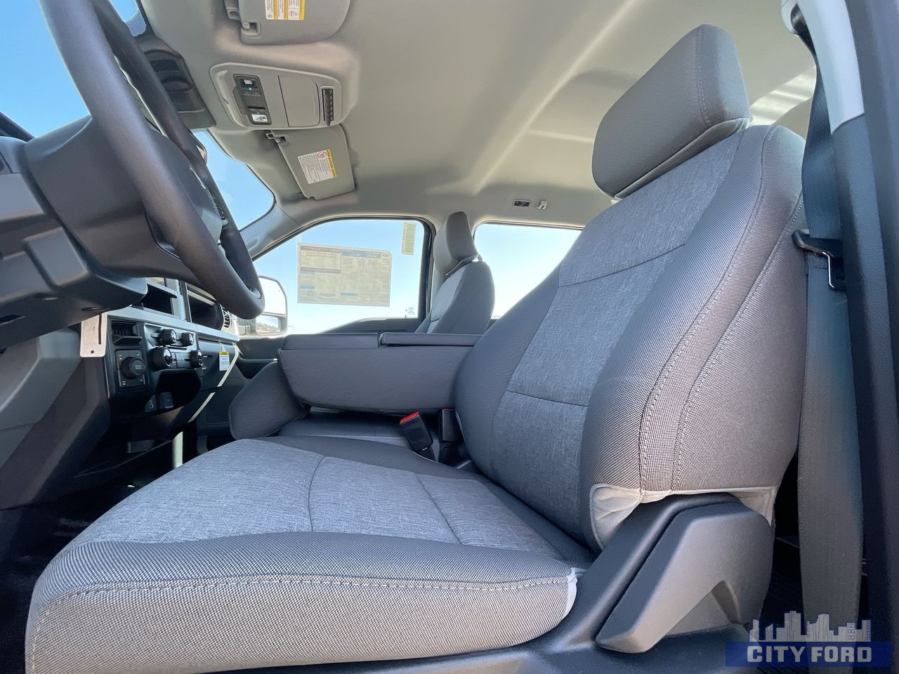 new 2025 Ford Super Duty F-350 SRW car, priced at $78,814