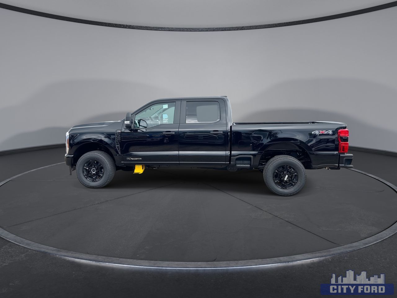 new 2025 Ford Super Duty F-350 SRW car, priced at $92,599