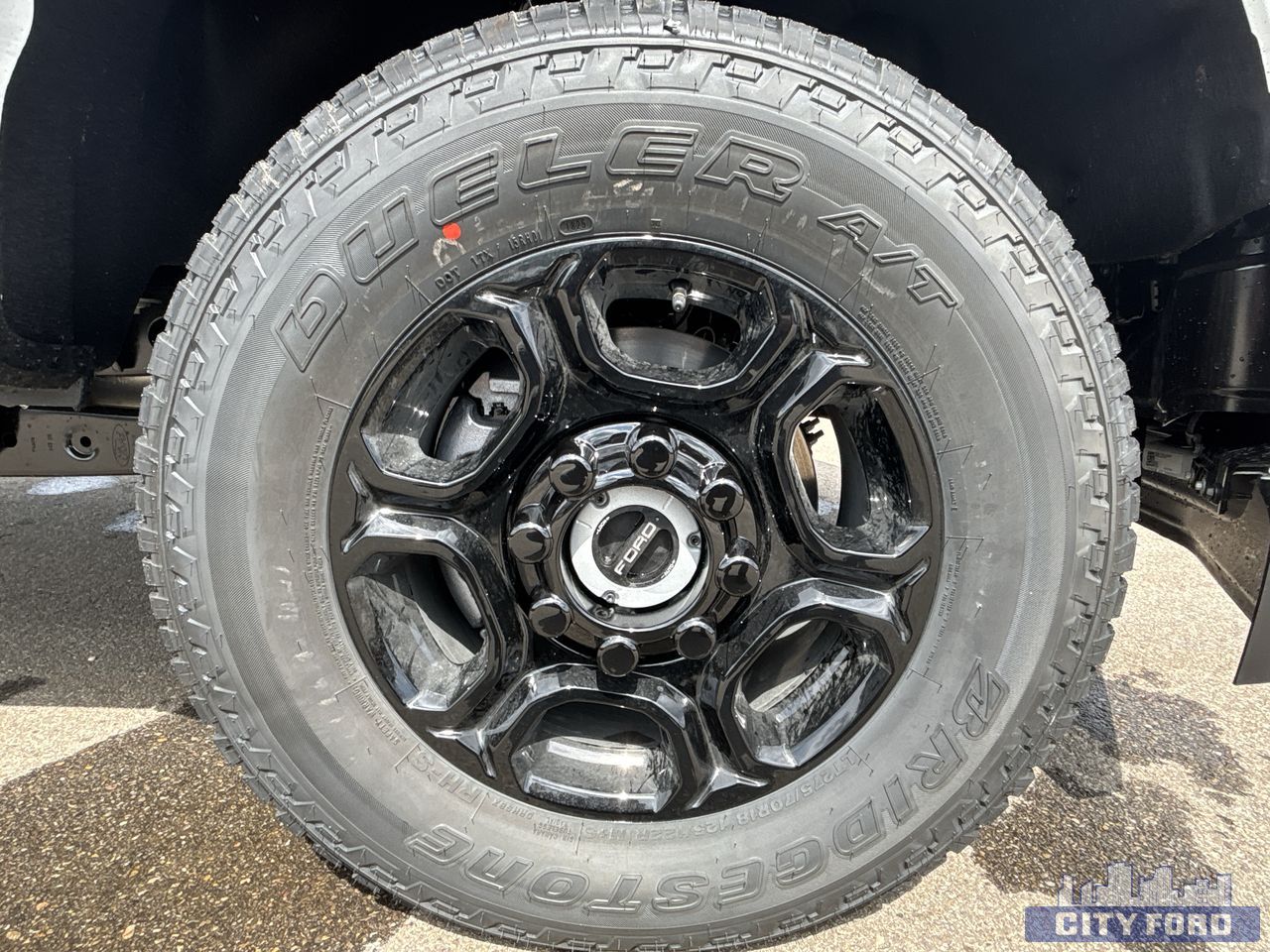 new 2025 Ford Super Duty F-350 SRW car, priced at $92,599