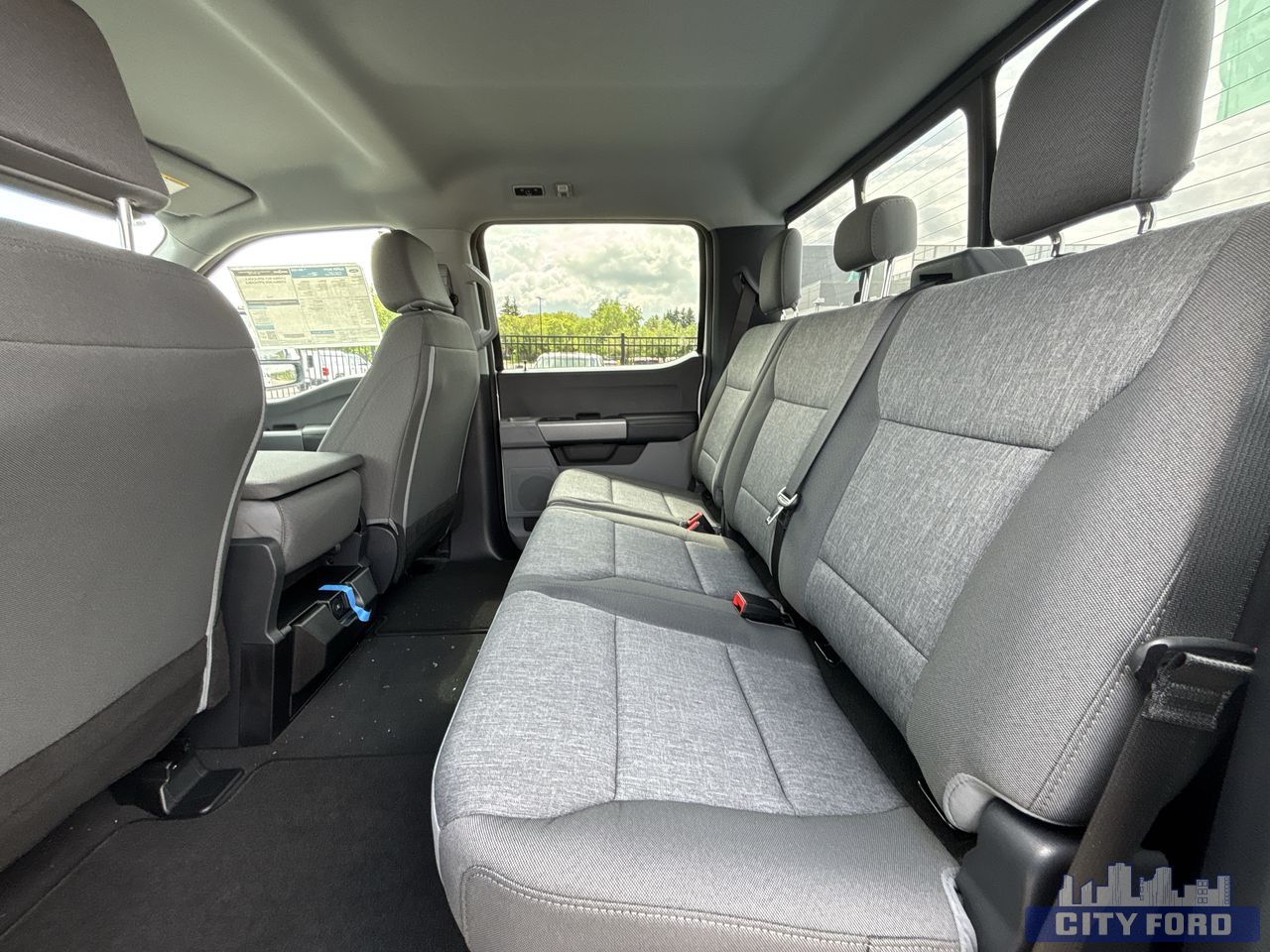 new 2025 Ford Super Duty F-350 SRW car, priced at $92,599