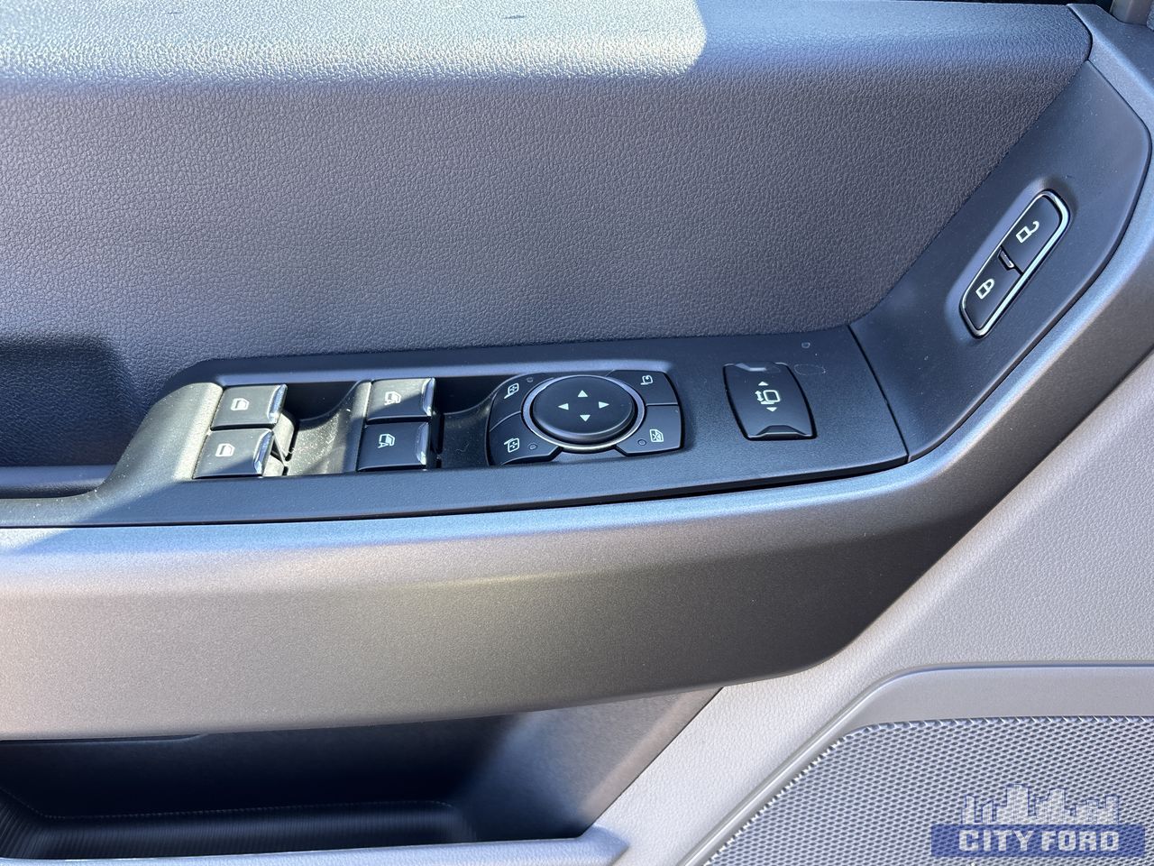 new 2025 Ford Super Duty F-450 DRW car, priced at $99,865