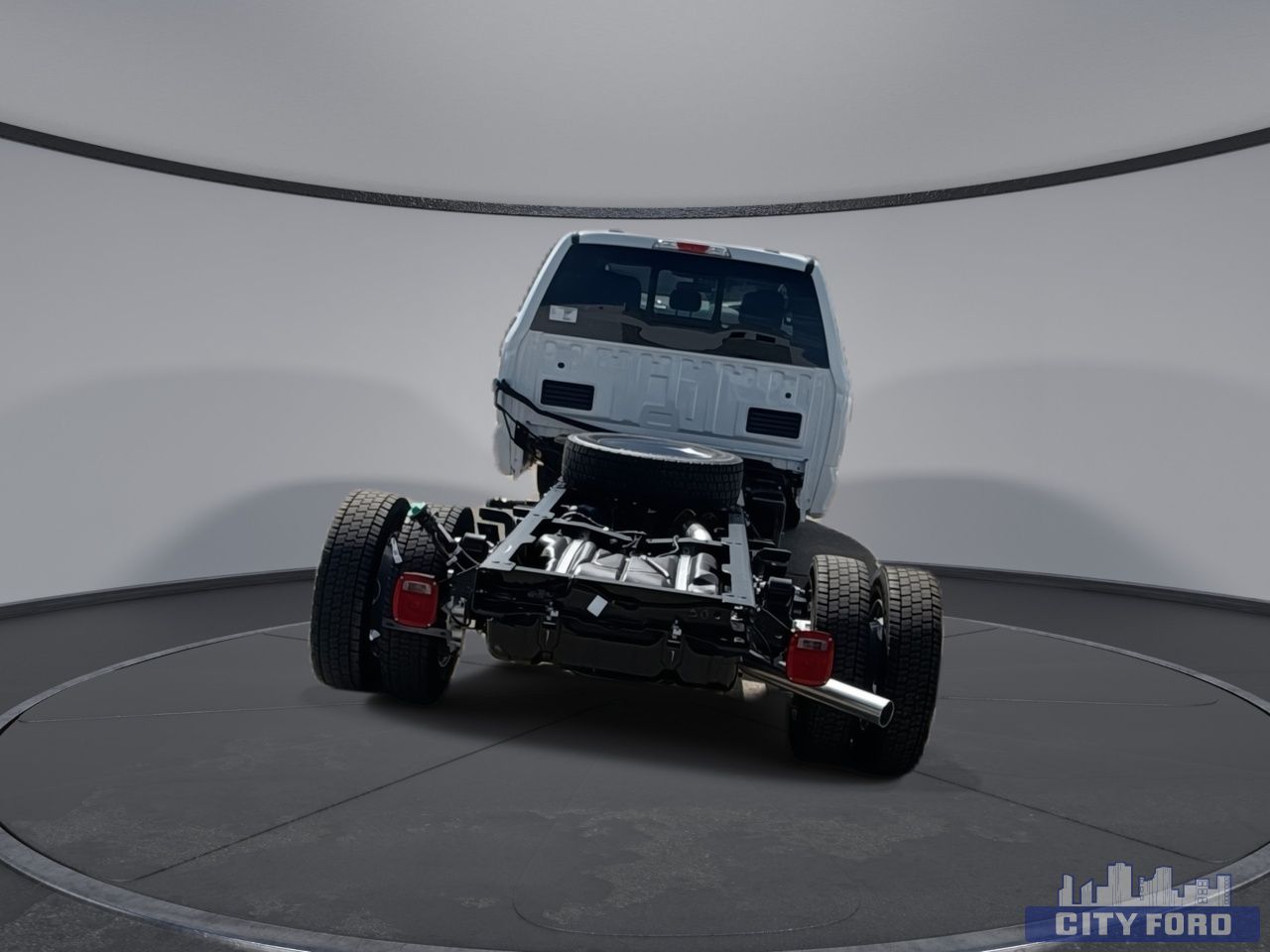 new 2025 Ford Super Duty F-550 DRW car, priced at $99,934