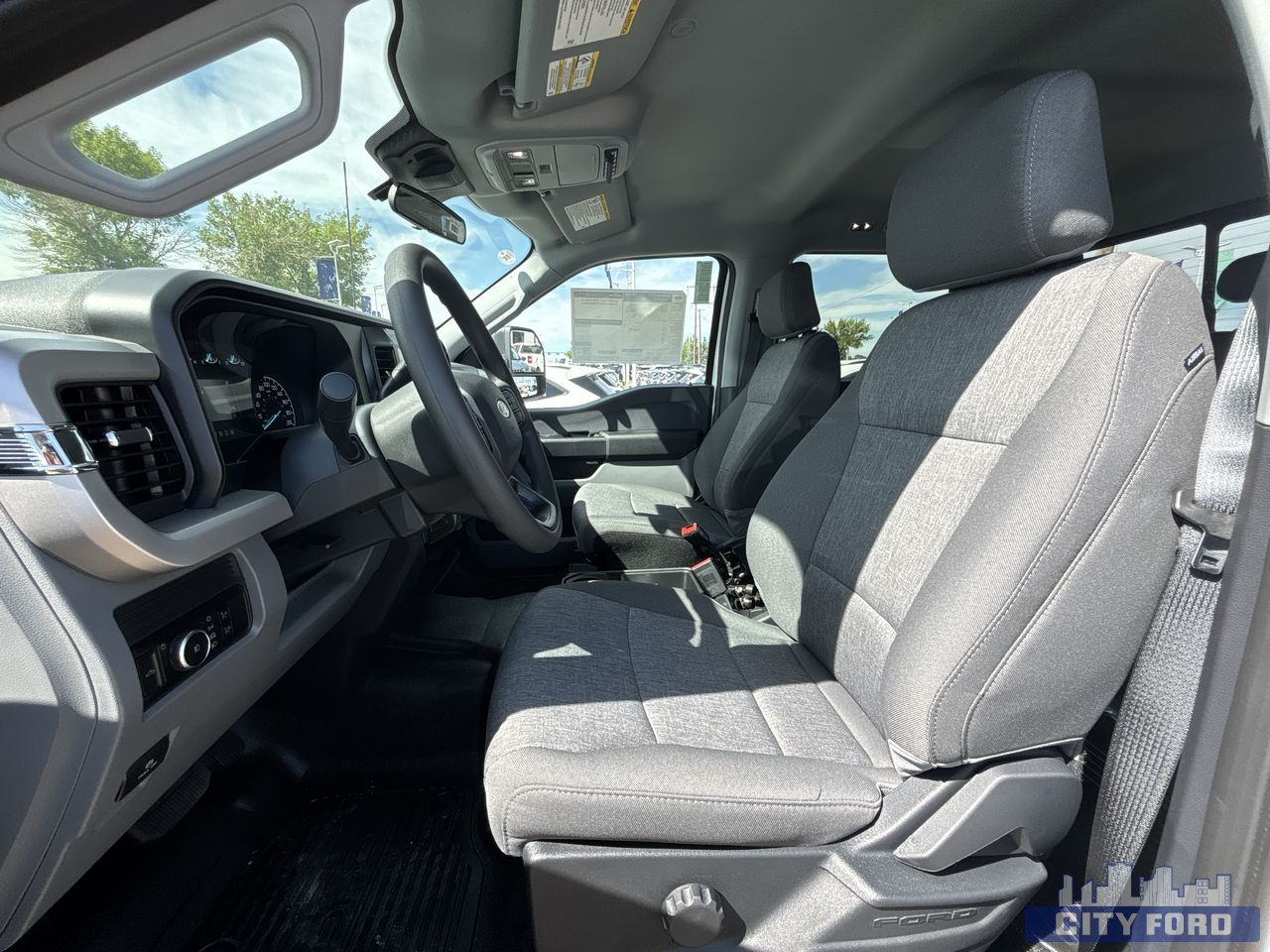 new 2025 Ford Super Duty F-550 DRW car, priced at $99,934