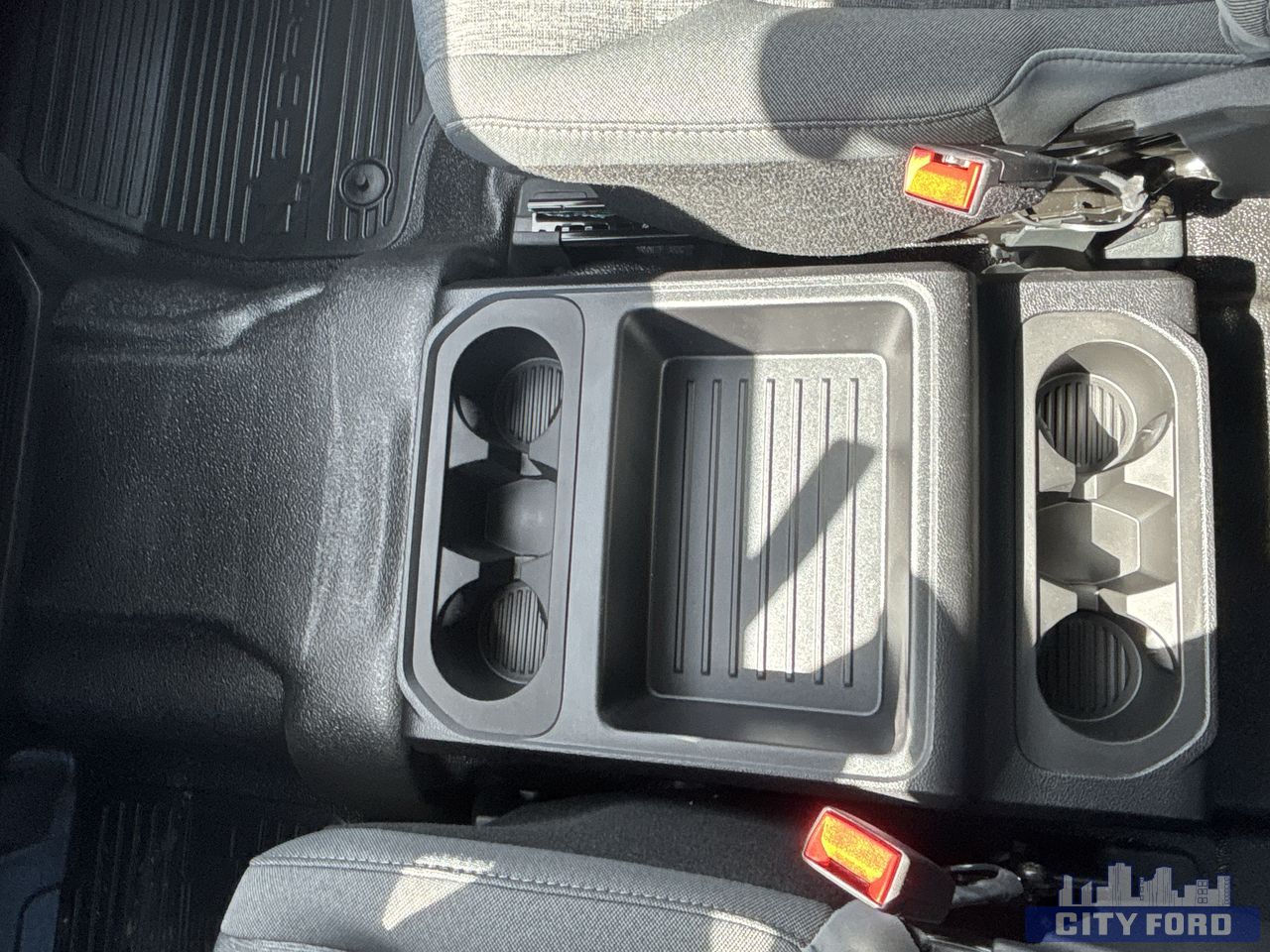 new 2025 Ford Super Duty F-550 DRW car, priced at $99,934
