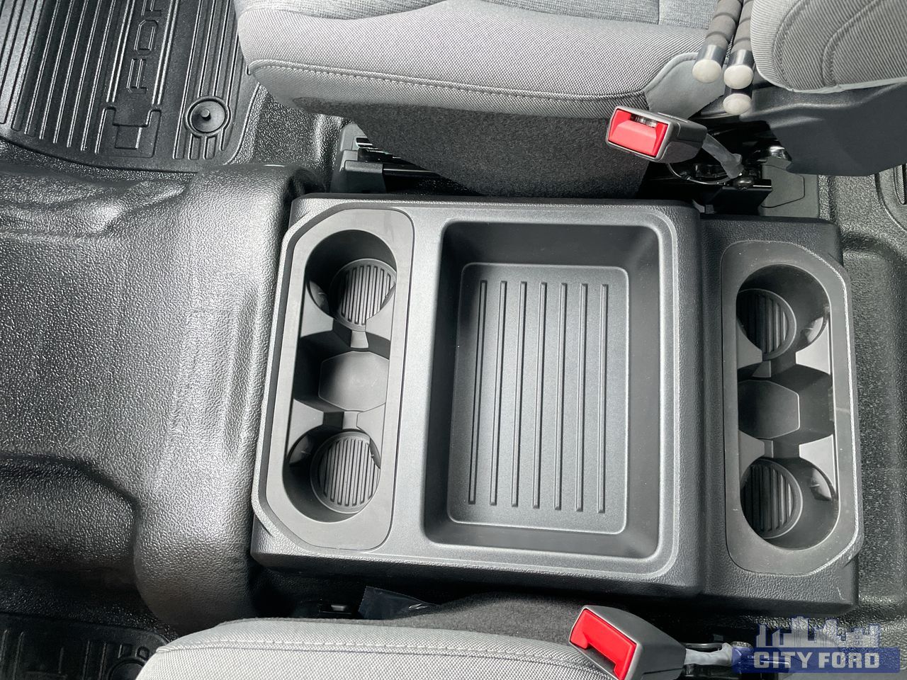 new 2025 Ford Super Duty F-550 DRW car, priced at $99,934
