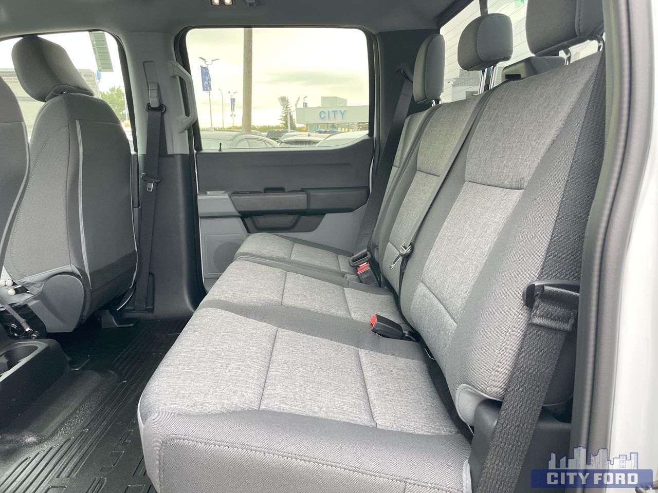 new 2025 Ford Super Duty F-550 DRW car, priced at $99,934