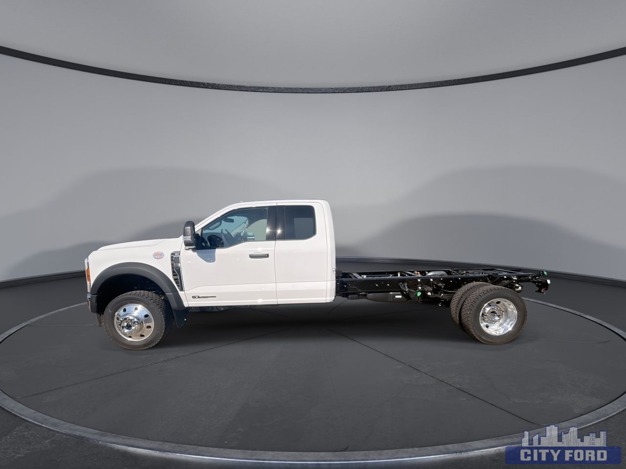 new 2025 Ford Super Duty F-550 DRW car, priced at $98,599