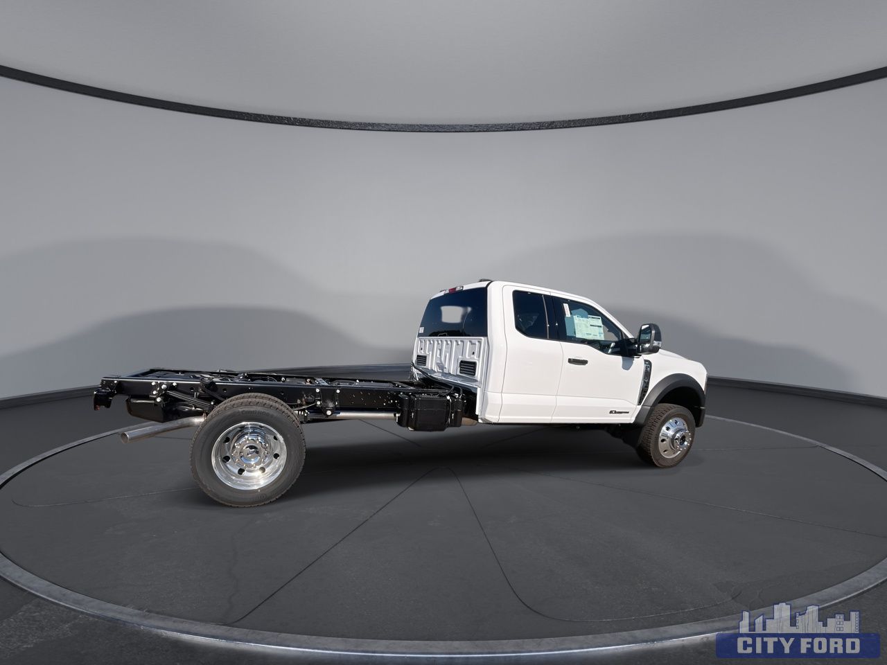 new 2025 Ford Super Duty F-550 DRW car, priced at $98,599
